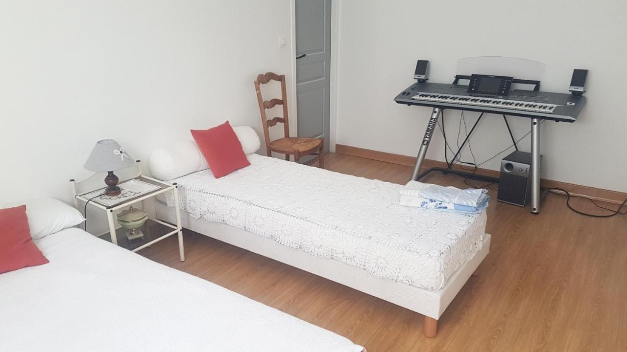 Maison Calme Et Paisible La Faye  Kültér fotó